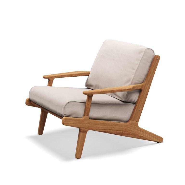 Gloster Bay Lounge Chair | RETAIL: $2,720
SALE: $1,020