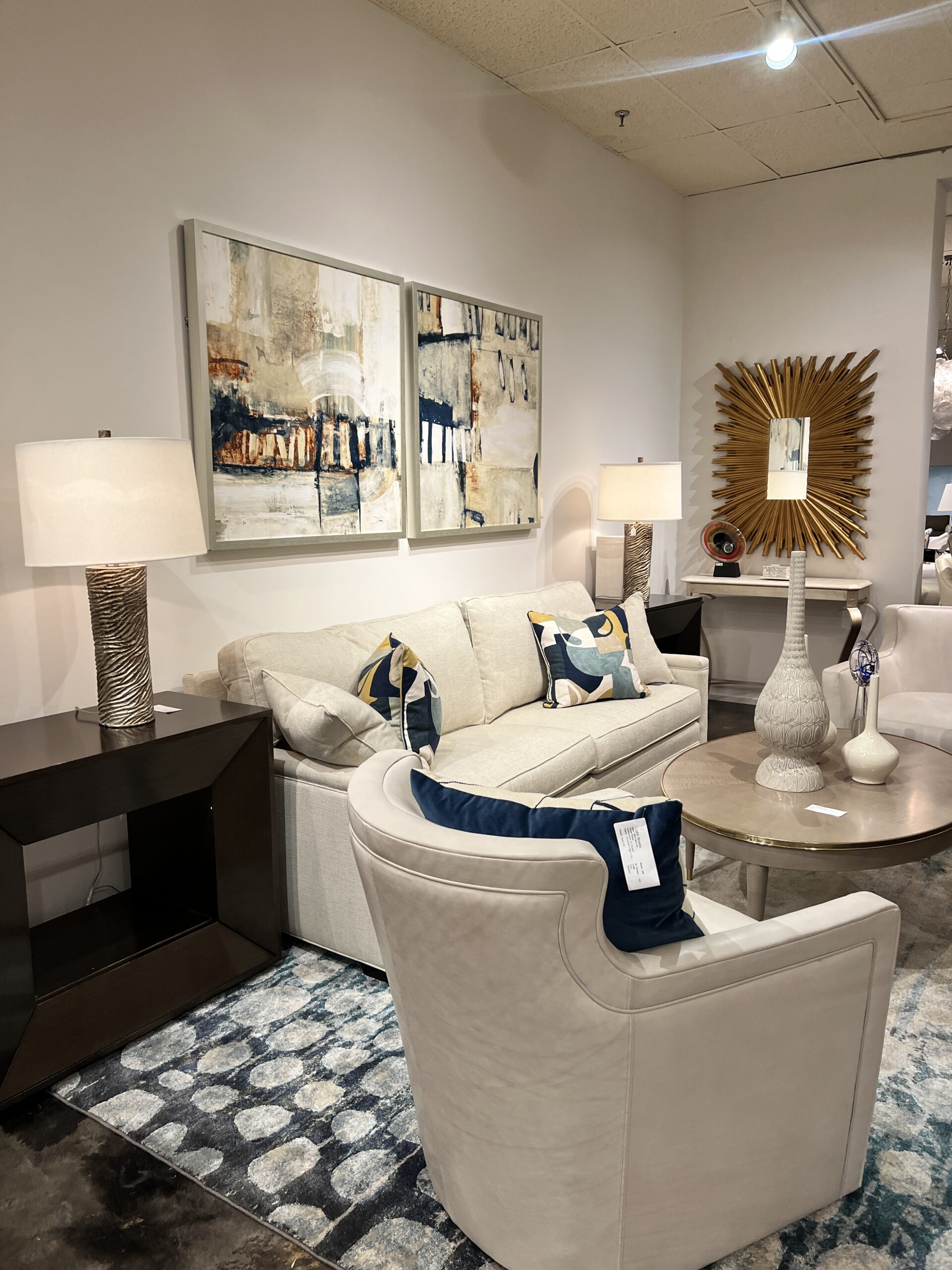 Sherrill Sofa, Belle Meade Julian Nightstand