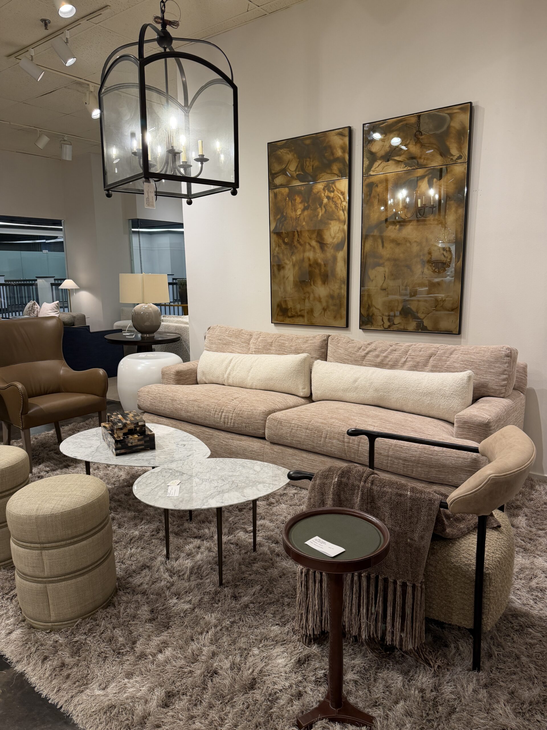 Lee 7822 Sofa