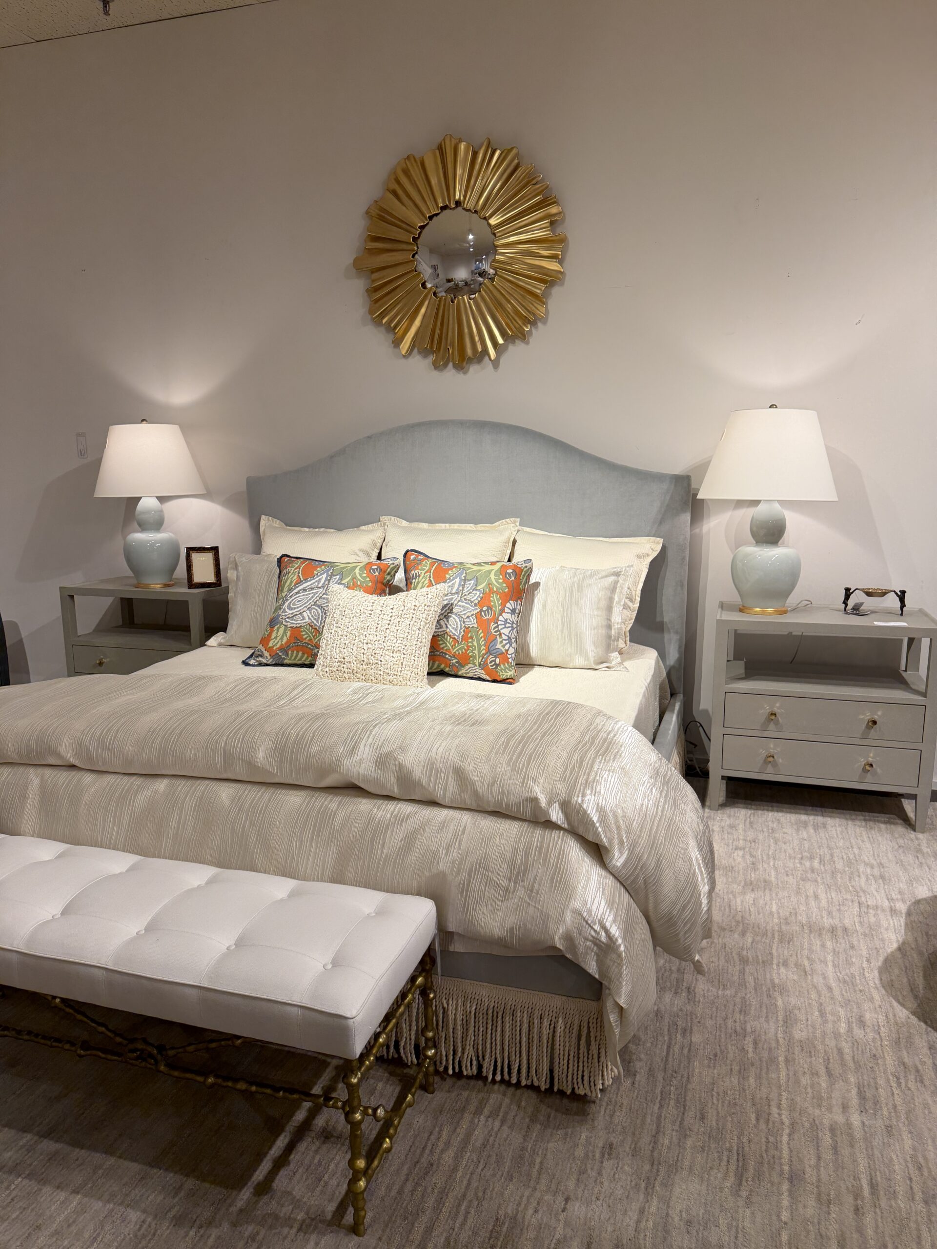 Massoud Bed